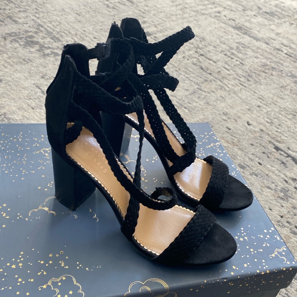 Black sandals